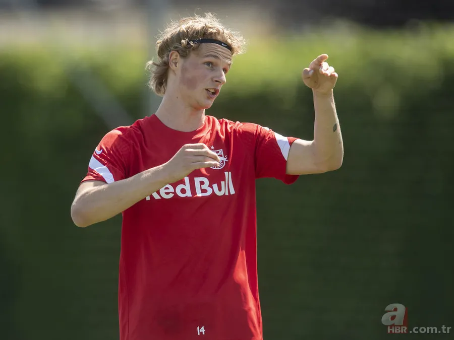 Fenerbahçe'ye Danimarkalı kule! Orta saha için transfer bombası 9