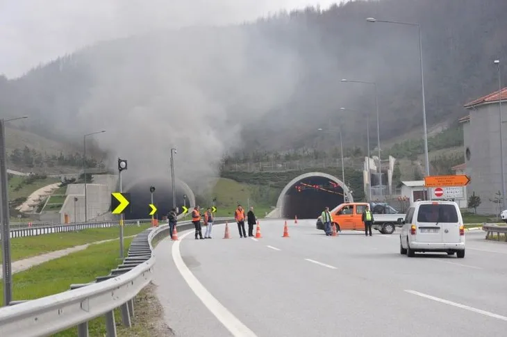 Bolu Dağı Tüneli alev alan tır nedeniyle ulaşıma kapandı