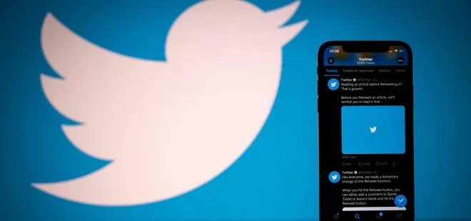 Son dakika: Facebook yola geldi! Gözler Twitter’da! Parayı kaçırmanın peşindeler