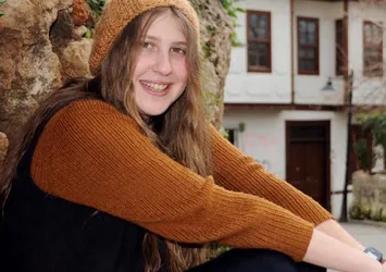 Kırmızı fularlı PKK'lı Ayşe Deniz Karacagil öldürüldü