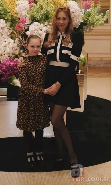 Resmen annesinin kopyası... Muhteşem Yüzyıl'ın Hürrem Sultan'ı Meryem Uzerli'nin kızı Lara büyüdü! 24