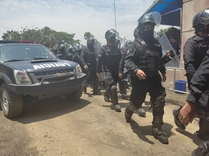 Mahkumlar polise ateş açtı | Ekvador'da cezaevlerindeki şiddet olayları arttı - 2