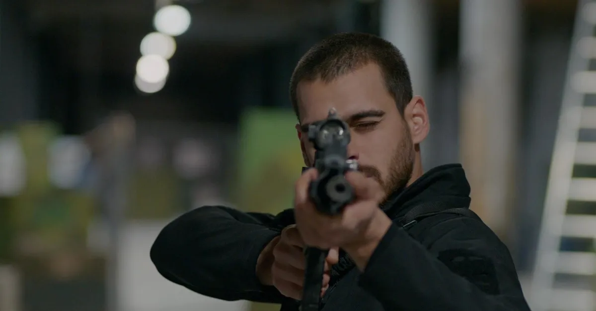 Yalnız Kurt 26. bölüm 3. fragmanı izle | "Meryem, Yunanistan'dan isimlere ulaşmaya çalışıyor"