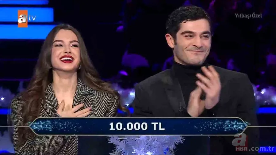 Milyoner'de yıldızlar geçidi! Burak Deniz ve Su Burcu Yazgı Coşkun milyonluk soruyu açtırdı | Kazanılan ödül çocuklar için bağışlandı 17