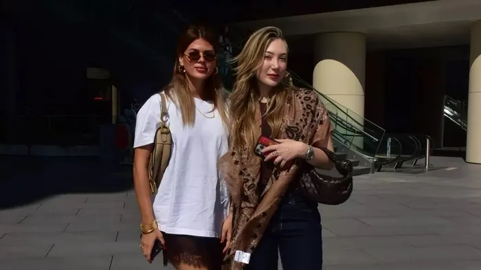 gulseren-ceylan-kendisinden-3-yas-buyuk-yasmin-erbili-kizi-ilan-etti-1769086263943.jpeg Kaynak: Sosyal medya