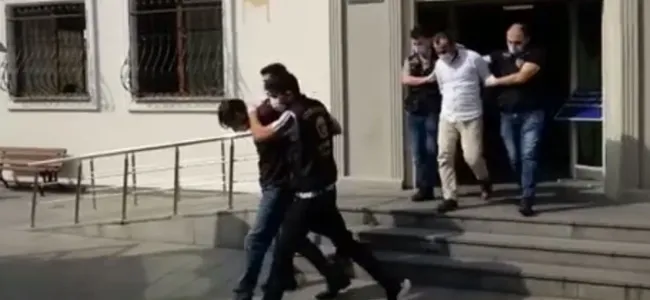 Lüks otelde uyuşturucu imalatı yapanları yaktıkları sigara yakalattı