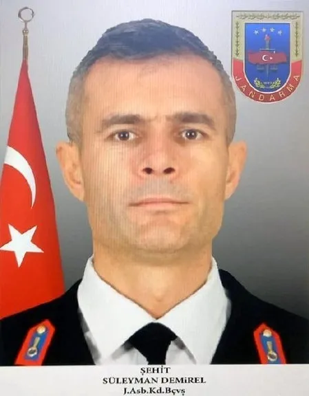 Son dakika: Başkan Erdoğan'dan şehit Süleyman Demirel'in ailesine başsağlığı - 1