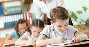 Başarılı öğrenciye burs
