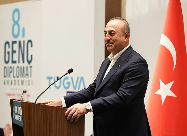 Son dakika: Kur'an-ı Kerim'e saygısızlık! Adalet Bakanı Bekir Bozdağ'dan Avrupa'ya sert tepki: Sebebi tamamen İslam düşmanlığı - 3