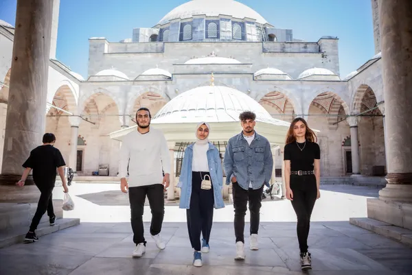 1632890237678.jpg Z kuşağı internetle sosyalleşiyor - 5