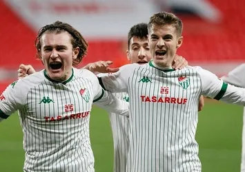 Fenerbahçe, Bursaspor'un 3 yıldızını istiyor!