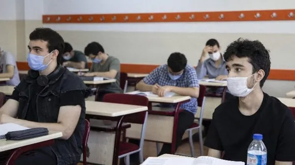 1621099266302.jpg Milli Eğitim Bakanı Ziya Selçuk'tan flaş açıklamalar! Lise öğrencilerine kritik tavsiyeler - 8