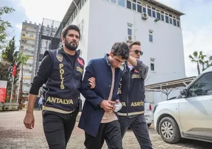 Öldürüp telefonunu foseptik çukuruna attı