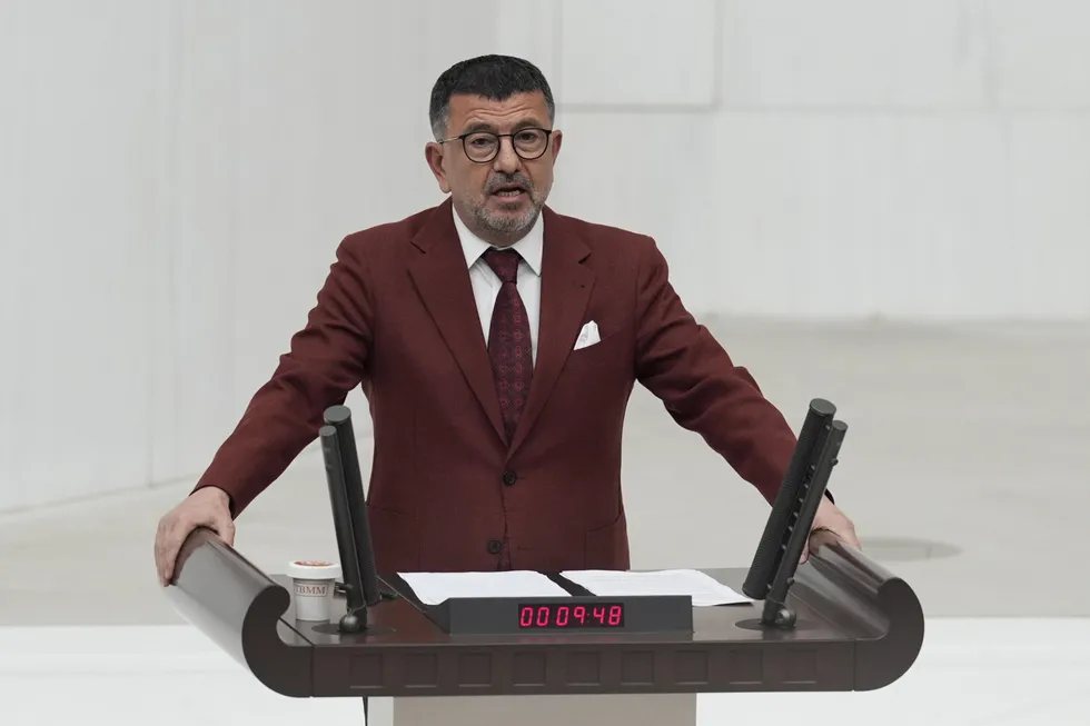 CHP’de rüşvet iddiası! Şoförün telefonundan çıktı! 100 bin dolarlık yazışma - 4