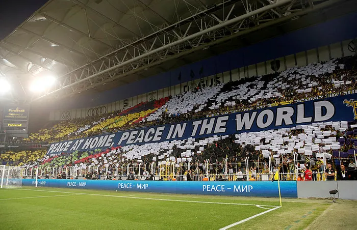 fenerbahce-903te-guldu-fenerbahce-dinamo-kiev-2-1-mac-sonucu-ozet-1662663072683.jpg Fenerbahçe 90+3'te güldü | Fenerbahçe - Dinamo Kiev: 2-1 (MAÇ SONUCU ÖZET) - 3