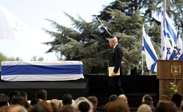 Eski İsrail Cumhurbaşkanı Şimon Peres defnedildi