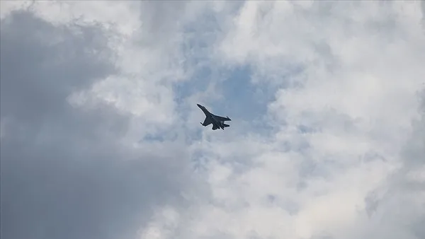 Karadeniz'de Rusya'yı korkutan gelişme! Türk SİHA'ları Rus ordusunun üstünde geziyor - 18