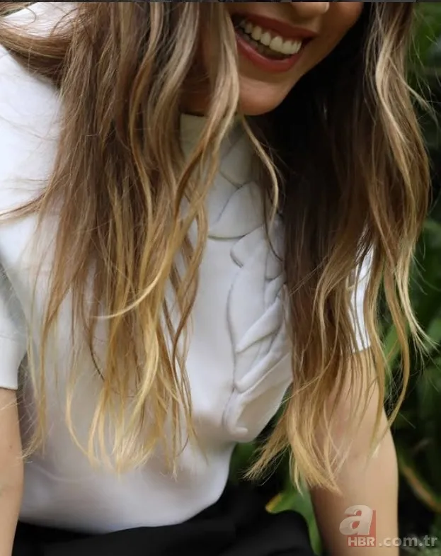 Gösterişsiz ama etkili: Sinem Kobal’ın vazgeçemediği 2 güzellik malzemesi 5