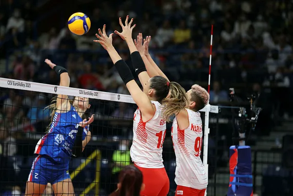 turkiye-1-3-sirbistan-2021-cev-avrupa-voleybol-sampiyonasi-yari-final-mac-sonucu-1630692318680.jpg Türkiye 1-3 Sırbistan 2021 CEV Avrupa Voleybol Şampiyonası yarı final maç sonucu - 3
