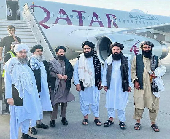 ABD ve Taliban temsilcileri yüz yüze görüştü - 1