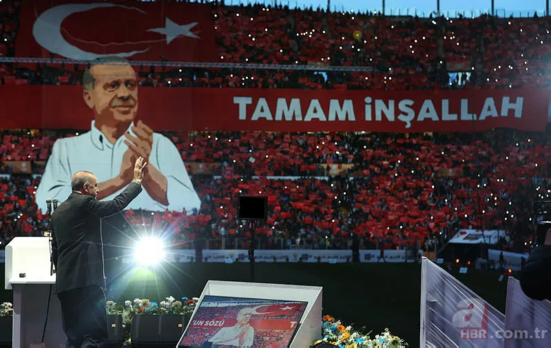 Başkan Erdoğan'a coşkulu karşılama! AK Parti'nin "İstanbul'un sözü: Birlik, İrade, Zafer" programına damga vuran an! 24