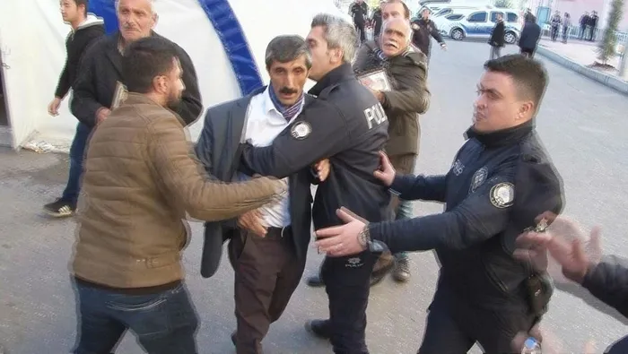 Diyarbakır annelerinden HDP’li vekillere tepki