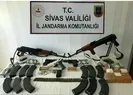 Şok görüntü! Evden cephanelik çıktı