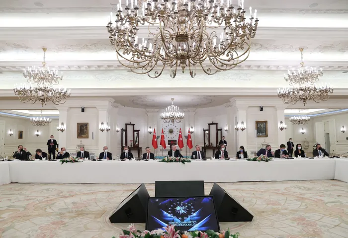 Son dakika: Avrupa Birliği üyesi ülkelerin Ankara büyükelçileri ile toplantı! Başkan Erdoğan'dan önemli açıklamalar - 2