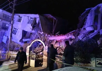Deprem şakasına 235 lira ceza