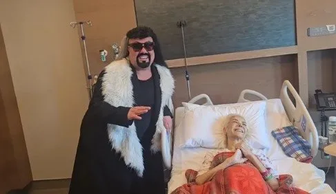 Tanyeli borç iddialarına isyan etti! Ameliyata girmeden önce...
