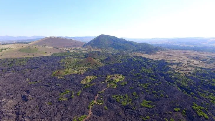 Kula-Salihli UNESCO Global Jeoparkı'ndaki ayak izleri 5 bin yıllık çıktı! Gizli tutuluyor