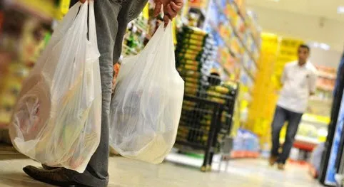 Son dakika: Çevre, Şehircilik ve İklim Değişikliği Bakanlığı’ndan plastik poşet açıklaması! Plastik poşet ne kadar olacak?