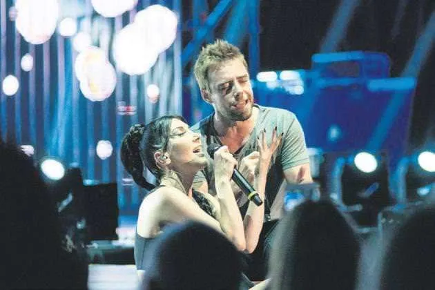 Konserde bayrak şov - 1