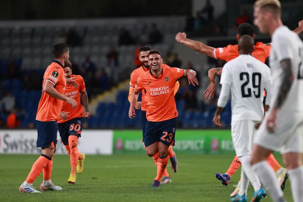 Fiorentina - Başakşehir Muhtemel 11’Ler | Fiorentina - Başakşehir maçı ne zaman, saat kaçta, hangi kanalda? Maçın hakemi kim?