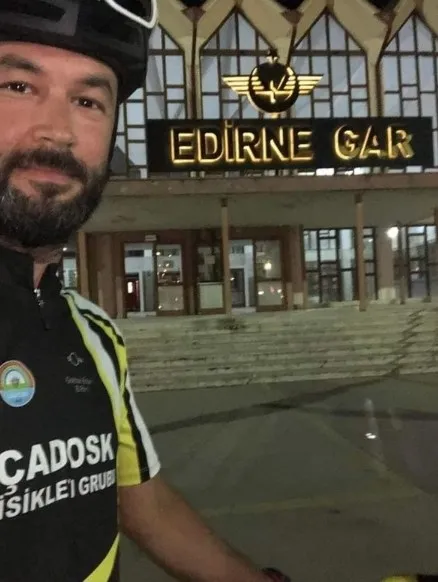 bisiklet-tutkunu-genc-muhendisi-arkadan-carpan-taksi-hayattan-kopardi-son-paylasimi-yurek-yakti-1654583076456.jpg