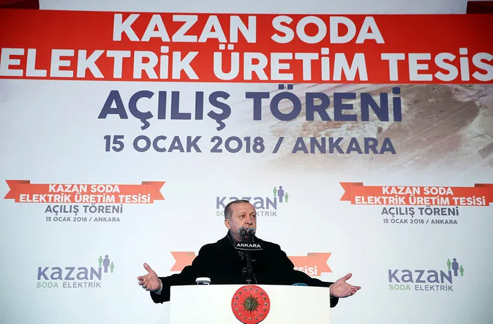 Cumhurbaşkanı Erdoğan: Topunuz gelin, tepenize ineceğiz!