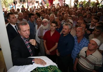 Erdoğan: Annem vefat ettikten sonra ona 'Annem' derdim