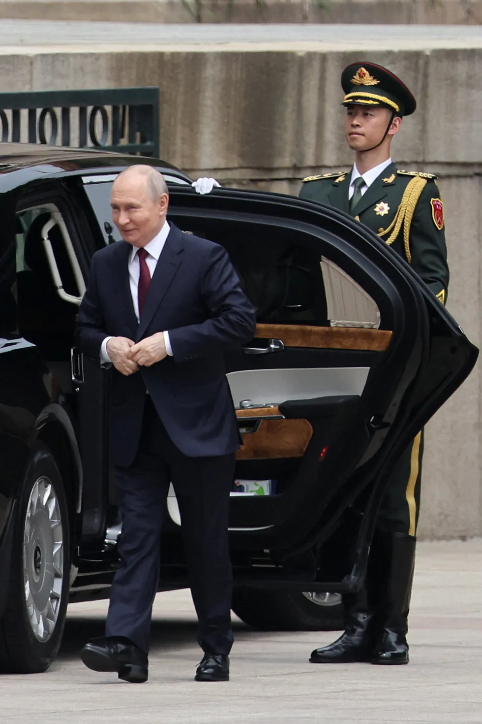 si-ve-putin-bir-arada-rusya-cin-zirvesi-basladi-1779248691841.jpg Foto: REUTERS