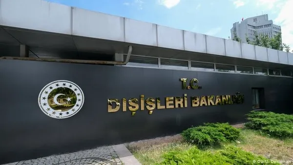 turkiyeden-arap-ligi-kararlarina-sert-tepki-1631287937550.jpg Türkiye'den Arap Ligi kararlarına sert tepki - 1