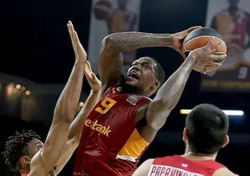 Galatasaray Odeabank, Olympiakos'u devirdi