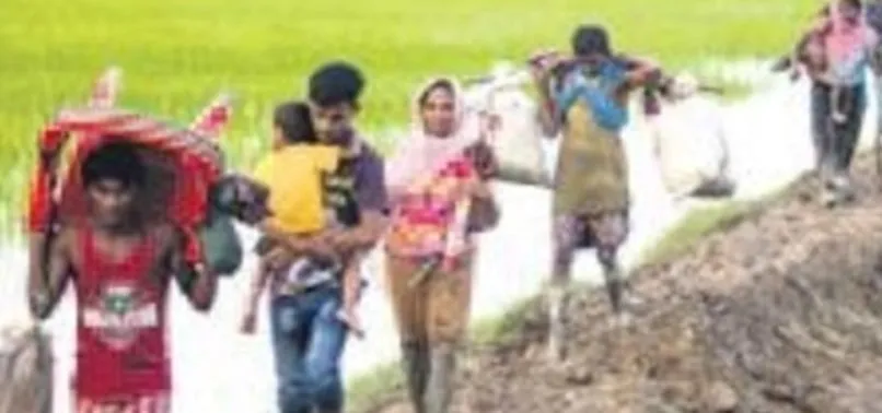 Arakanlı ilk aile geri döndü