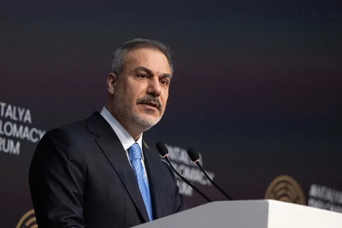 bakan-fidandan-net-mesaj-sdg-israilden-guc-aliyor-1765664930148.jpeg Bakan Fidan'dan net mesaj: SDG İsrail'den güç alıyor - 9