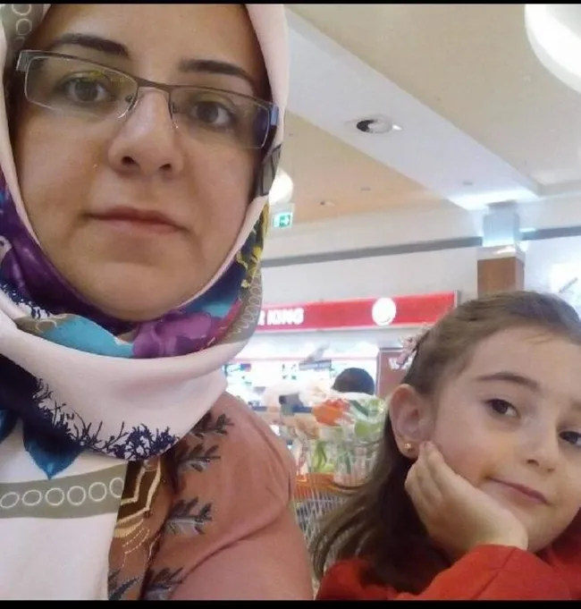 Konya'da koronavirüsten ölen hemşirenin mesai arkadaşları böyle seslendi: Yalvarıyoruz size, bize destek olun - 5