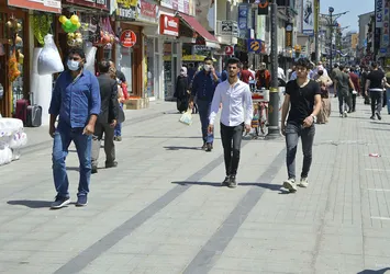 Ağrı Valisi Osman Varol açıkladı! Maske takmak zorunlu hale geldi