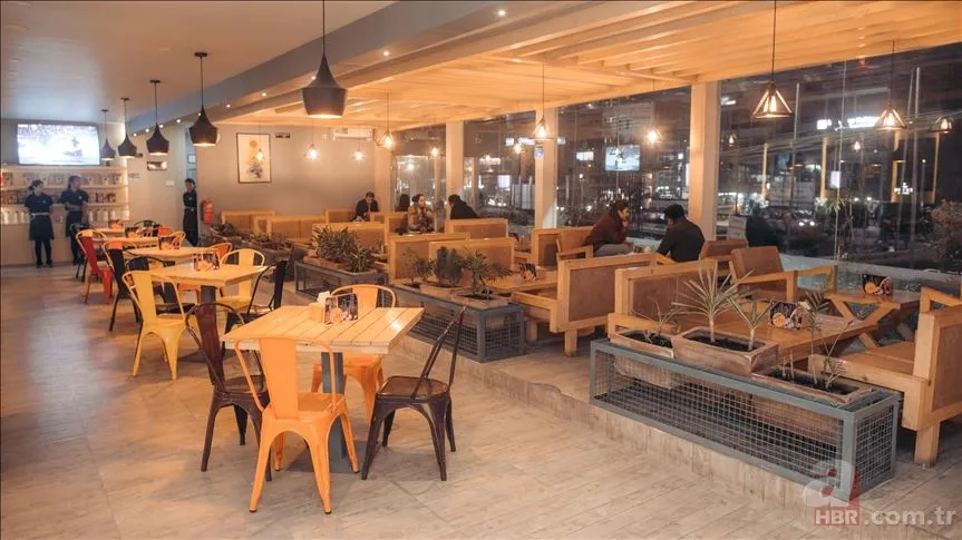 Kafeler açık mı, kapalı mı? 21 Kasım kafeler ve restoranlar ne zaman kapanacak? Saat kaça kadar açık olacak? 13