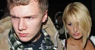 Paris’in kardeşinin başı belada