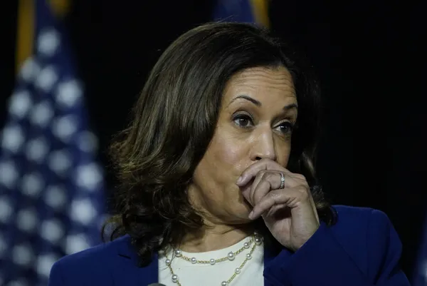 Kamala Harris kafadan Türkiye düşmanı çıktı!