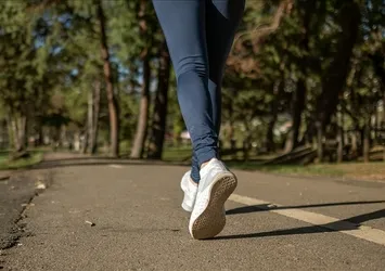 Günlük 7 bin adım demans riskini düşürüyor