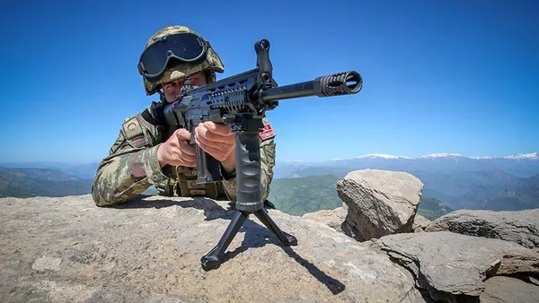 Son dakika: İçişleri Bakanlığı duyurdu: 5 PKK-KCK'lı terörist teslim oldu - 2