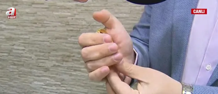 Tezgahtaki altınlardan hangi taraftakiler sahte? Sağ mı sol mu? | Sahte bilezik nasıl anlaşılır? Canlı yayında anlattı